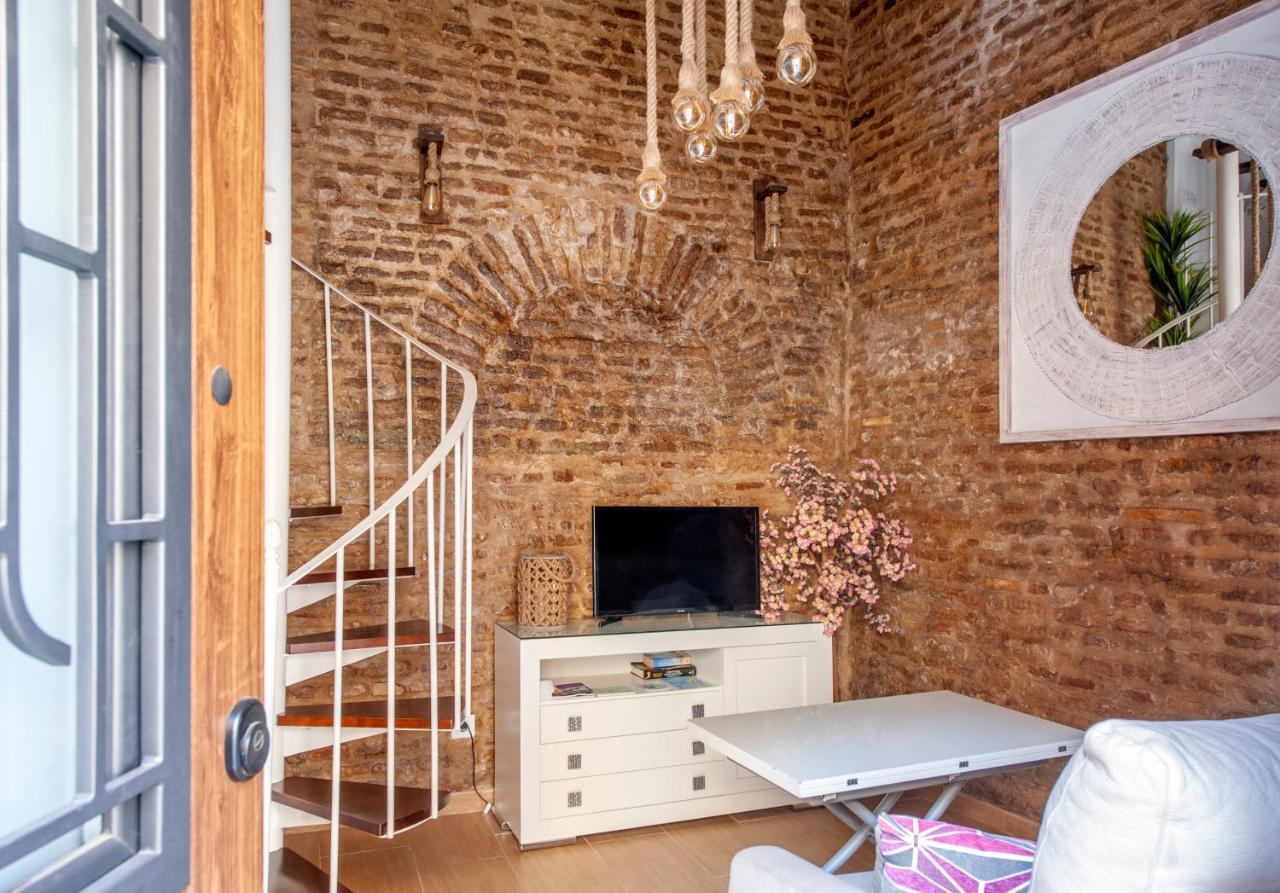 Santa Clara Chic Apartment Севілья Екстер'єр фото